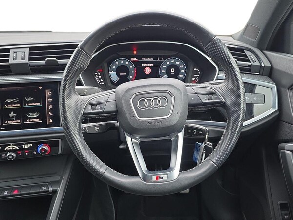 Used Audi Q3 2022 for sale - 76324602: Photo 9
