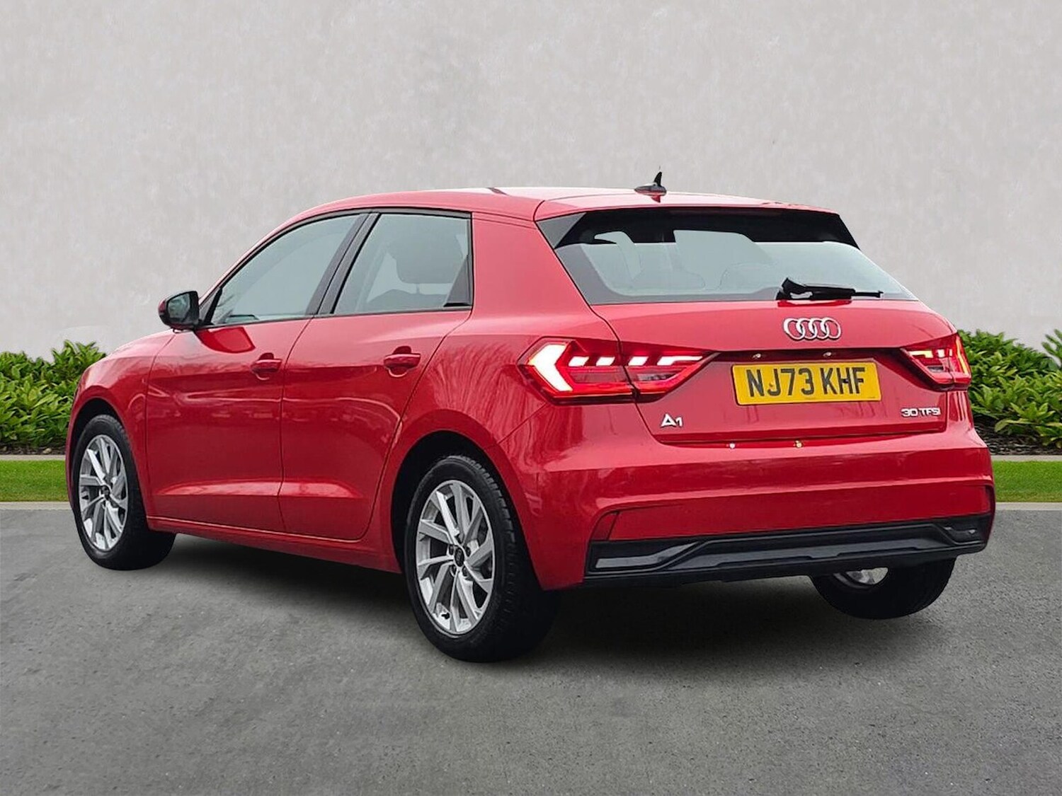 Used Audi A1 2023 for sale - 76957601: Photo 2