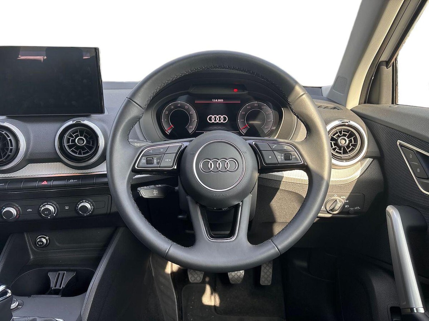 Used Audi Q2 2025 for sale - 76165002: Photo 9