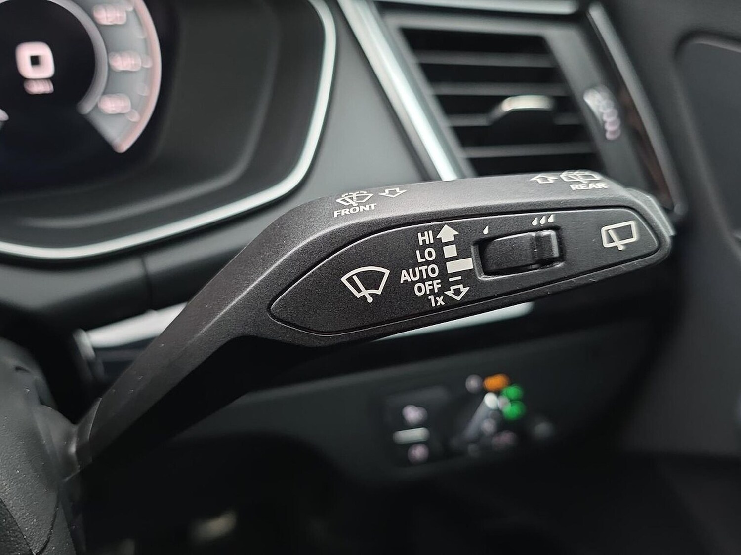 Used Audi Q5 2023 for sale - 76763477: Photo 28