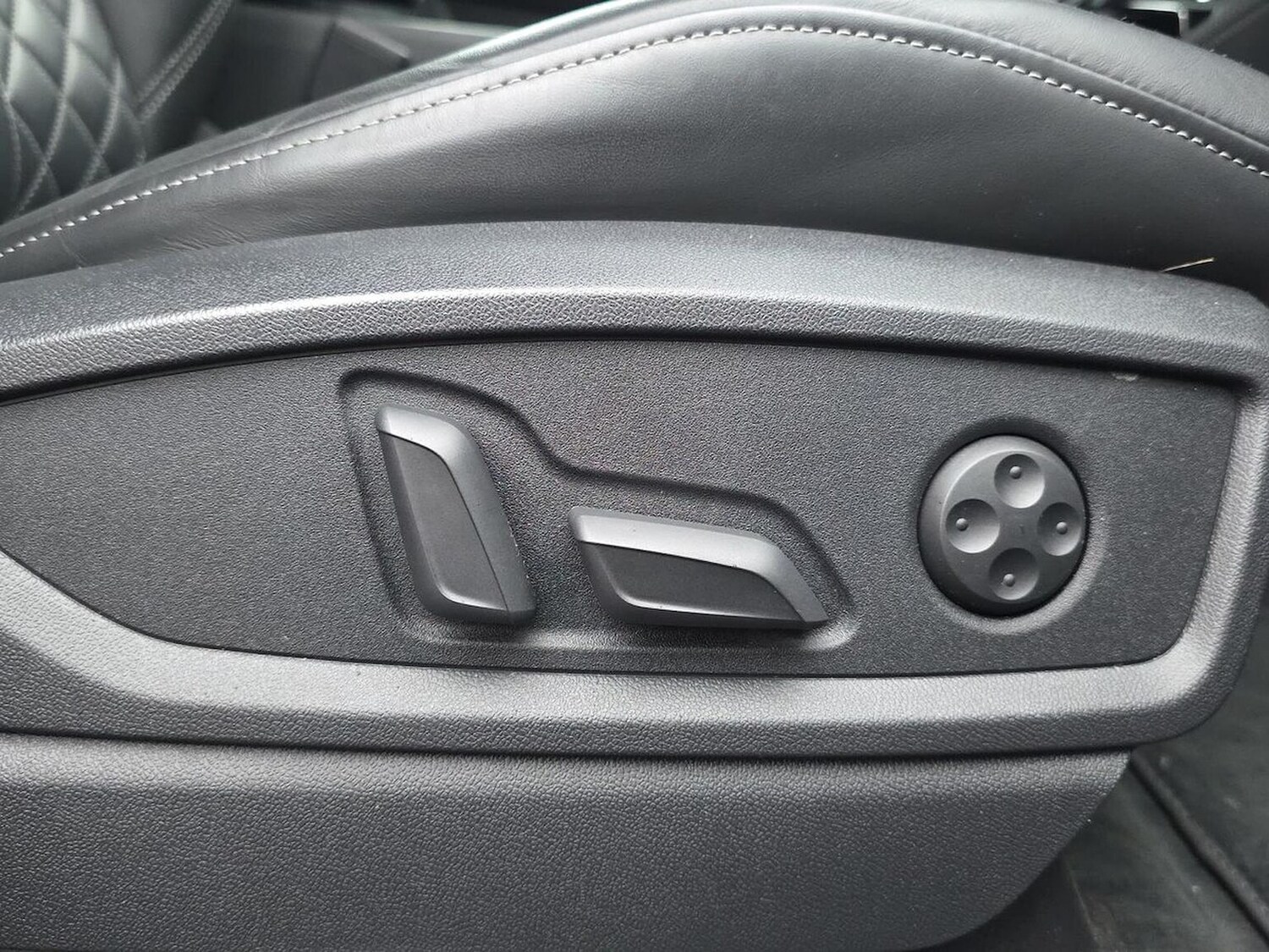 Used Audi Q5 2023 for sale - 76763477: Photo 30