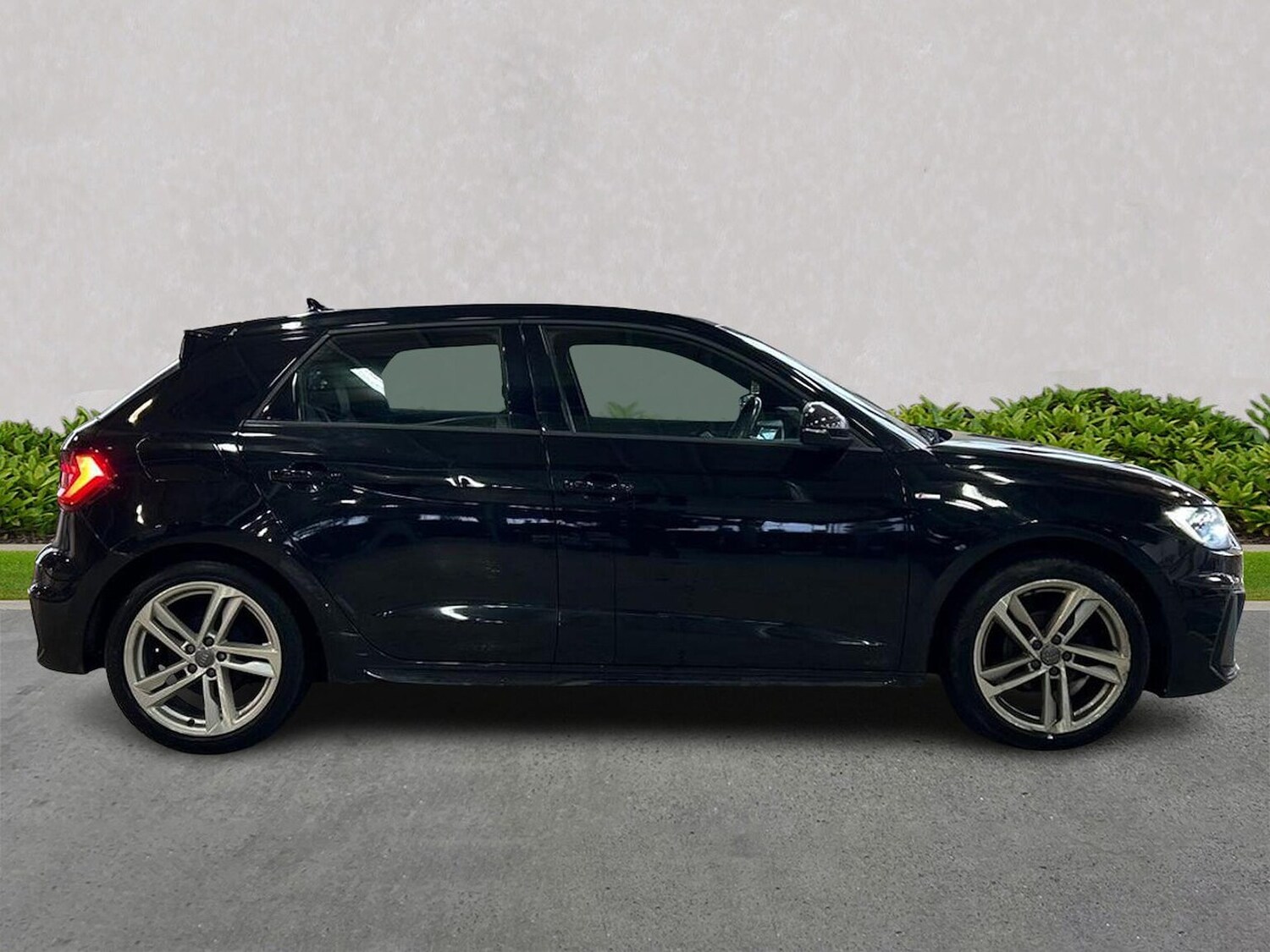 Used Audi A1 2020 for sale - 76968966: Photo 3