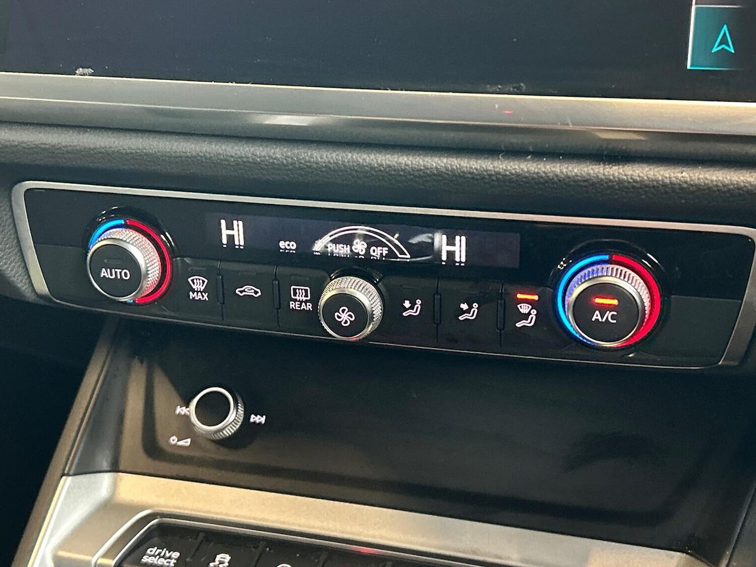 Used Audi Q3 2023 for sale - 78193867: Photo 12