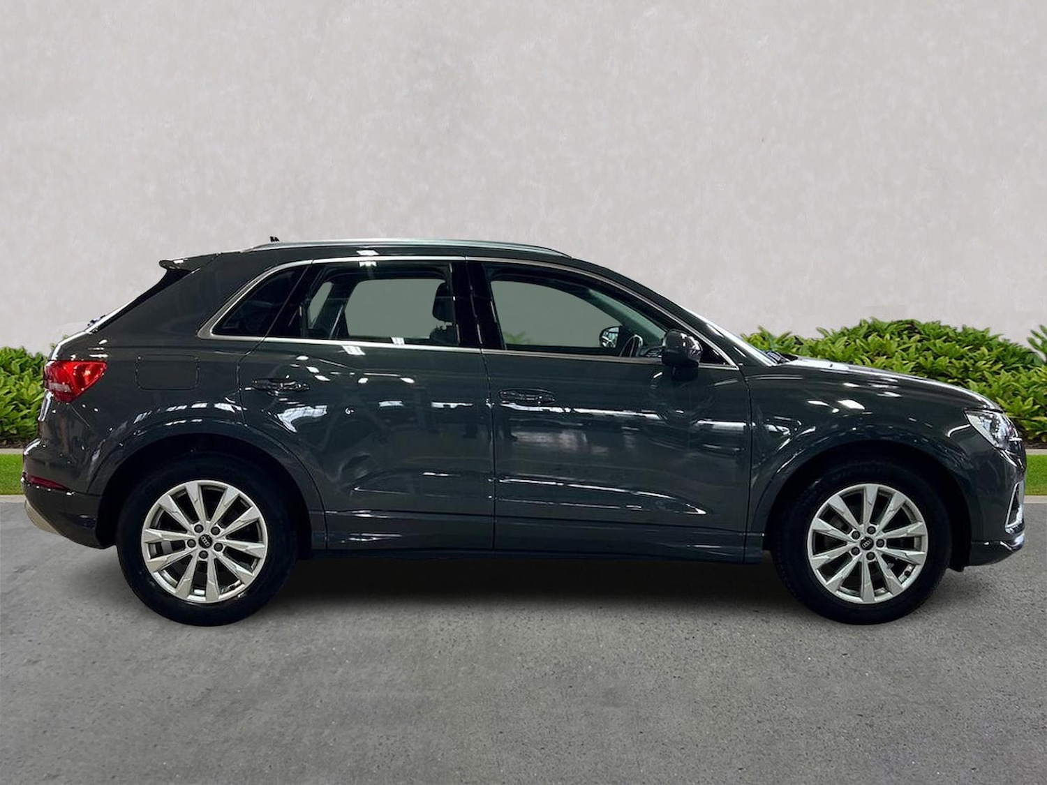 Used Audi Q3 2023 for sale - 78193867: Photo 3