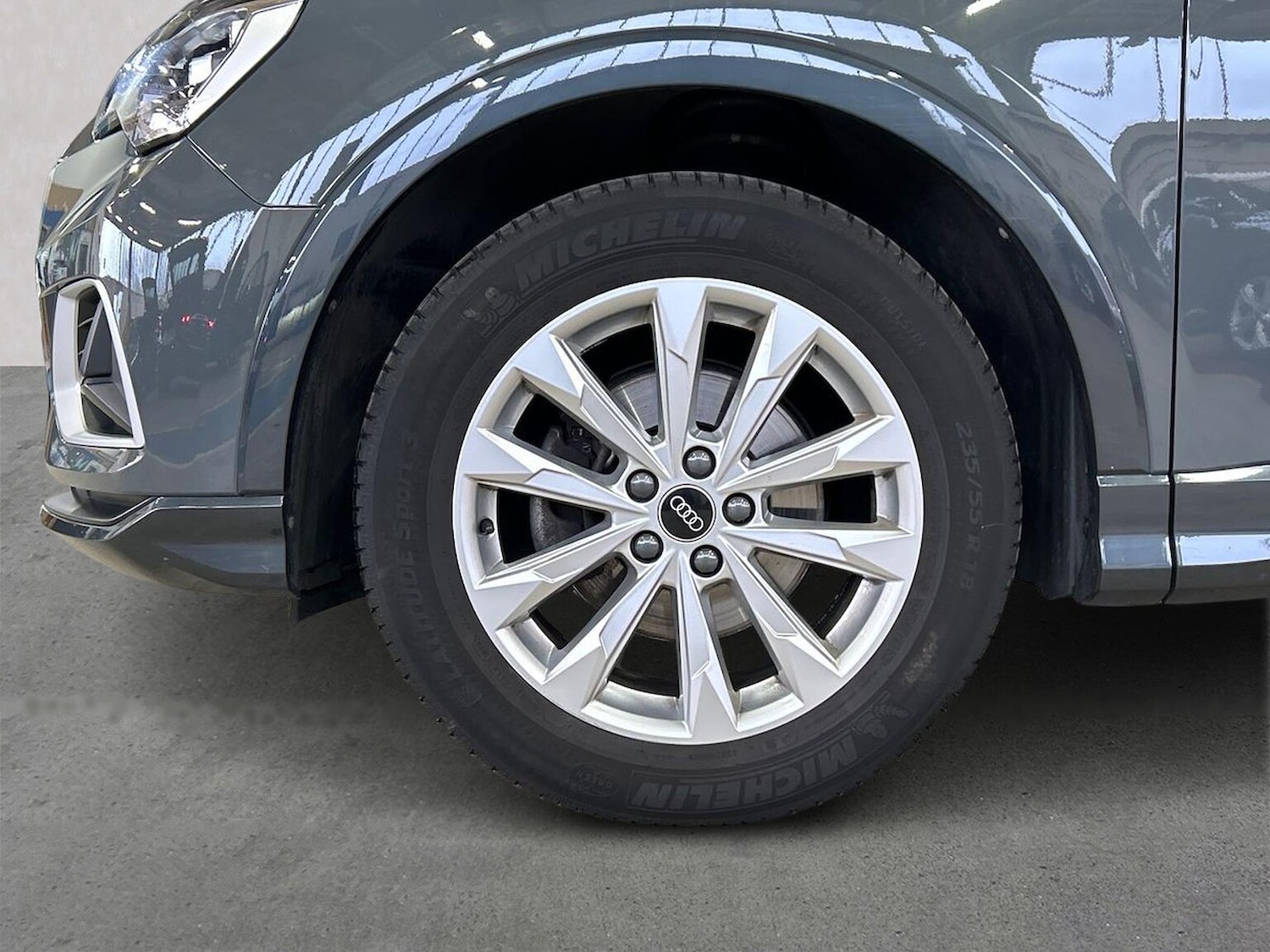 Used Audi Q3 2023 for sale - 78193867: Photo 6