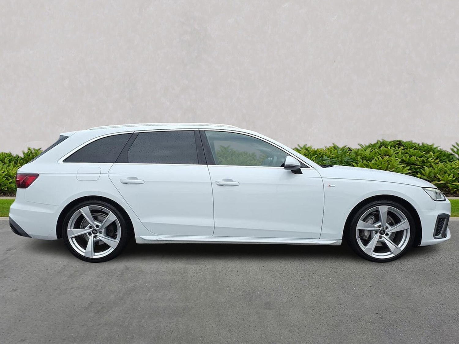 Used Audi A4 2023 for sale - 77901670: Photo 3