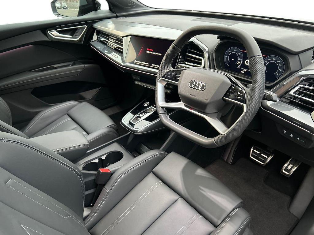 Used Audi Q4 e-tron 2025 for sale - 76693395: Photo 15