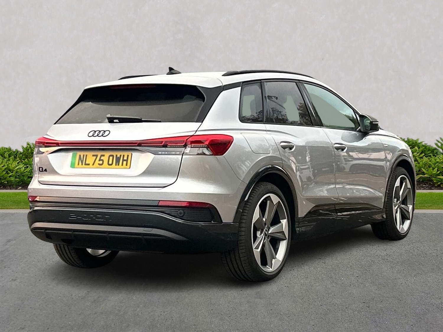 Used Audi Q4 e-tron 2025 for sale - 76693395: Photo 18