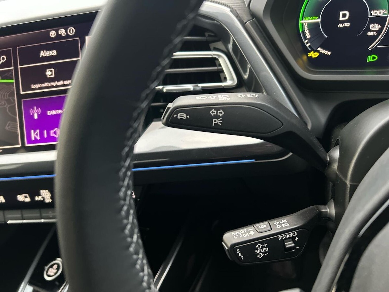 Used Audi Q4 e-tron 2025 for sale - 76693395: Photo 29