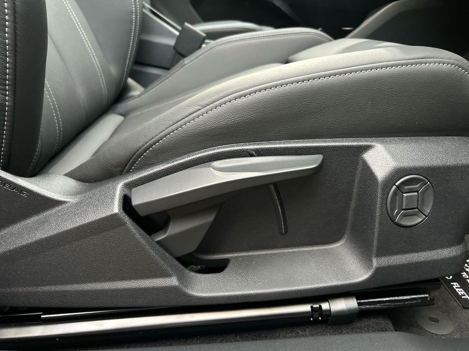 Used Audi Q4 e-tron 2025 for sale - 76693395: Photo 30