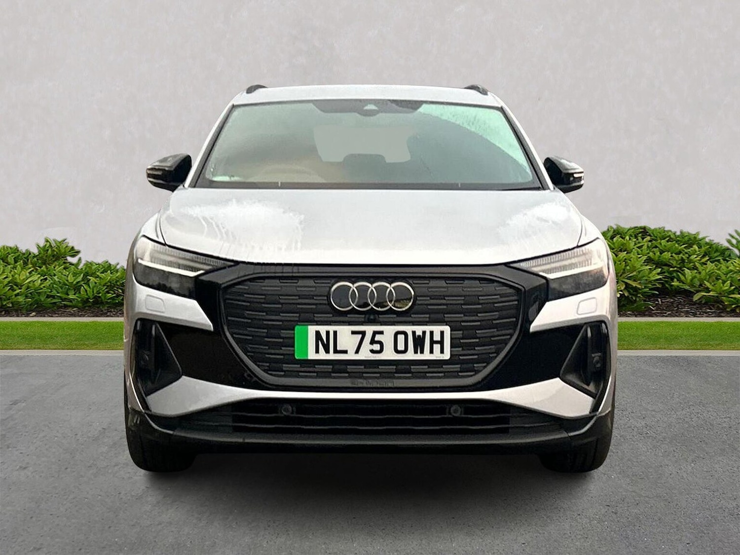 Used Audi Q4 e-tron 2025 for sale - 76693395: Photo 5