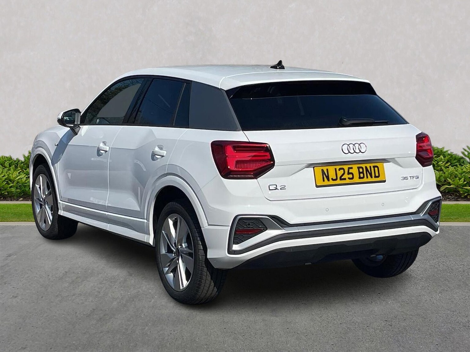 Used Audi Q2 2025 for sale - 76165000: Photo 2