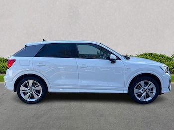 Used Audi Q2 2025 for sale - 76165000: Photo 3