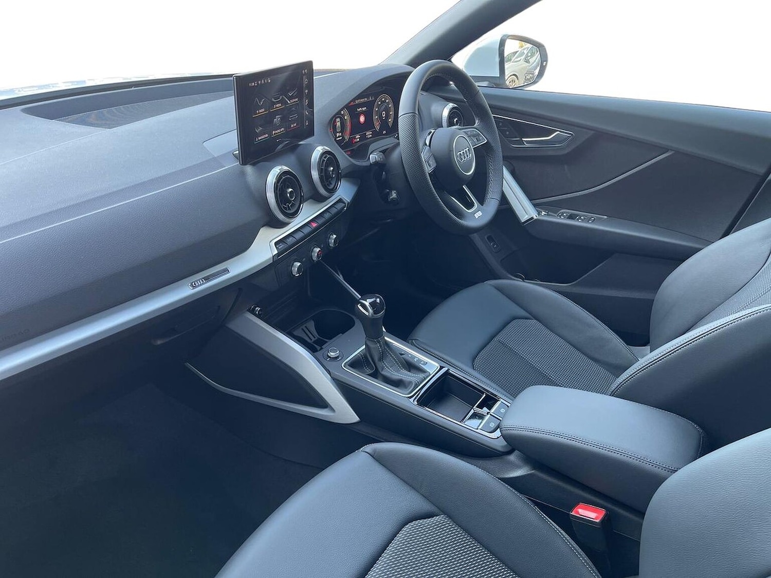 Used Audi Q2 2025 for sale - 76165000: Photo 7