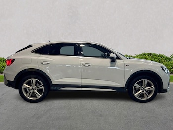 Used Audi Q3 2023 for sale - 78593241: Photo