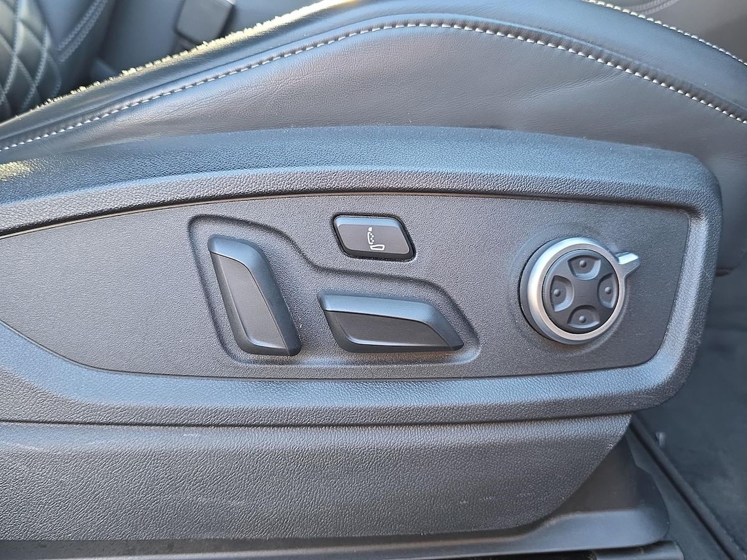 Used Audi Q5 2020 for sale - 78193858: Photo 32