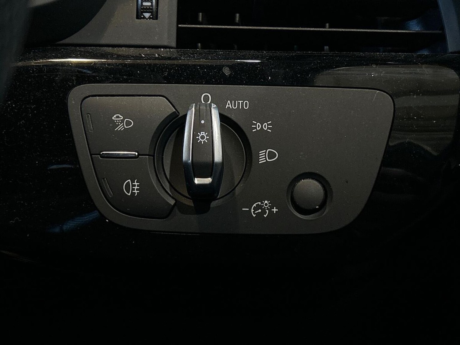 Used Audi A4 2020 for sale - 76643519: Photo 22