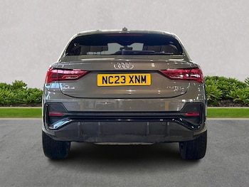 Used Audi Q3 2023 for sale - 78346072: Photo