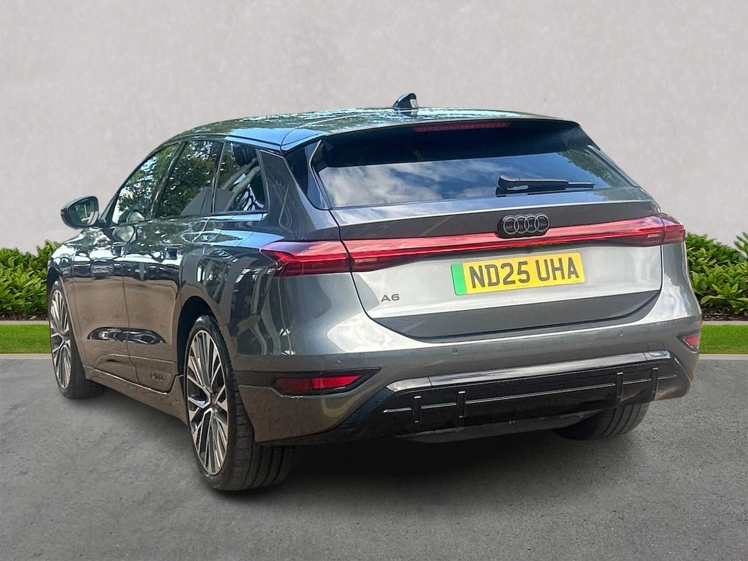 Used Audi A6 2025 for sale - 77492364: Photo 2