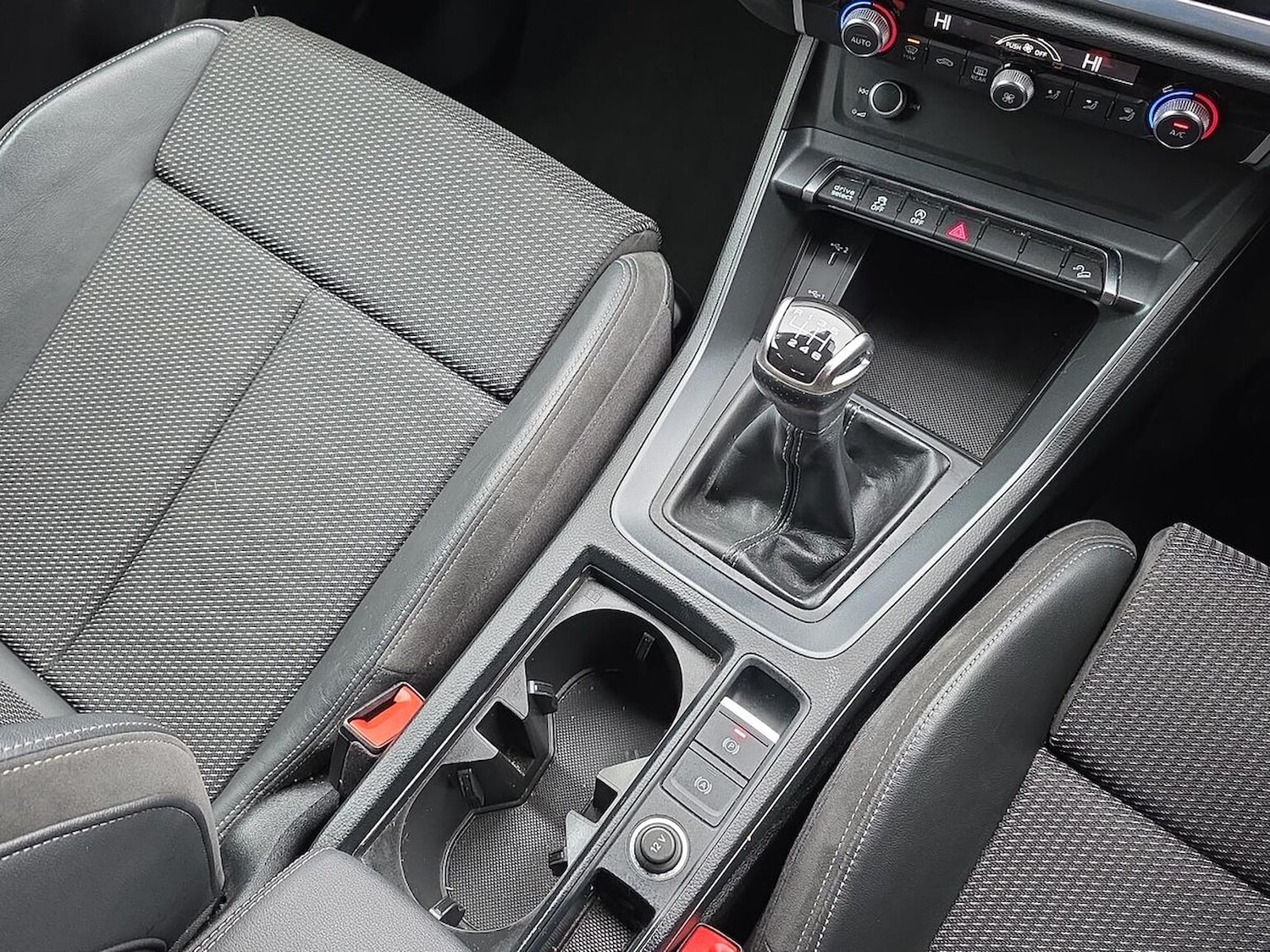 Used Audi Q3 2020 for sale - 76583228: Photo 15