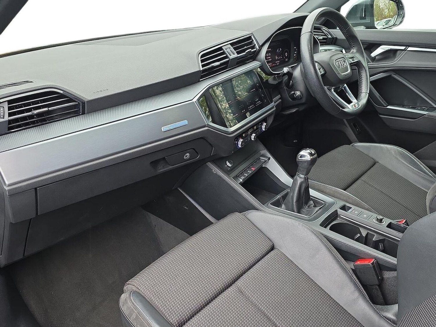 Used Audi Q3 2020 for sale - 76583228: Photo 9