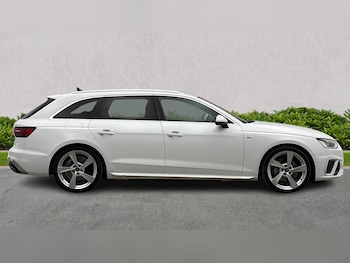 Used Audi A4 2023 for sale - 79380118: Photo