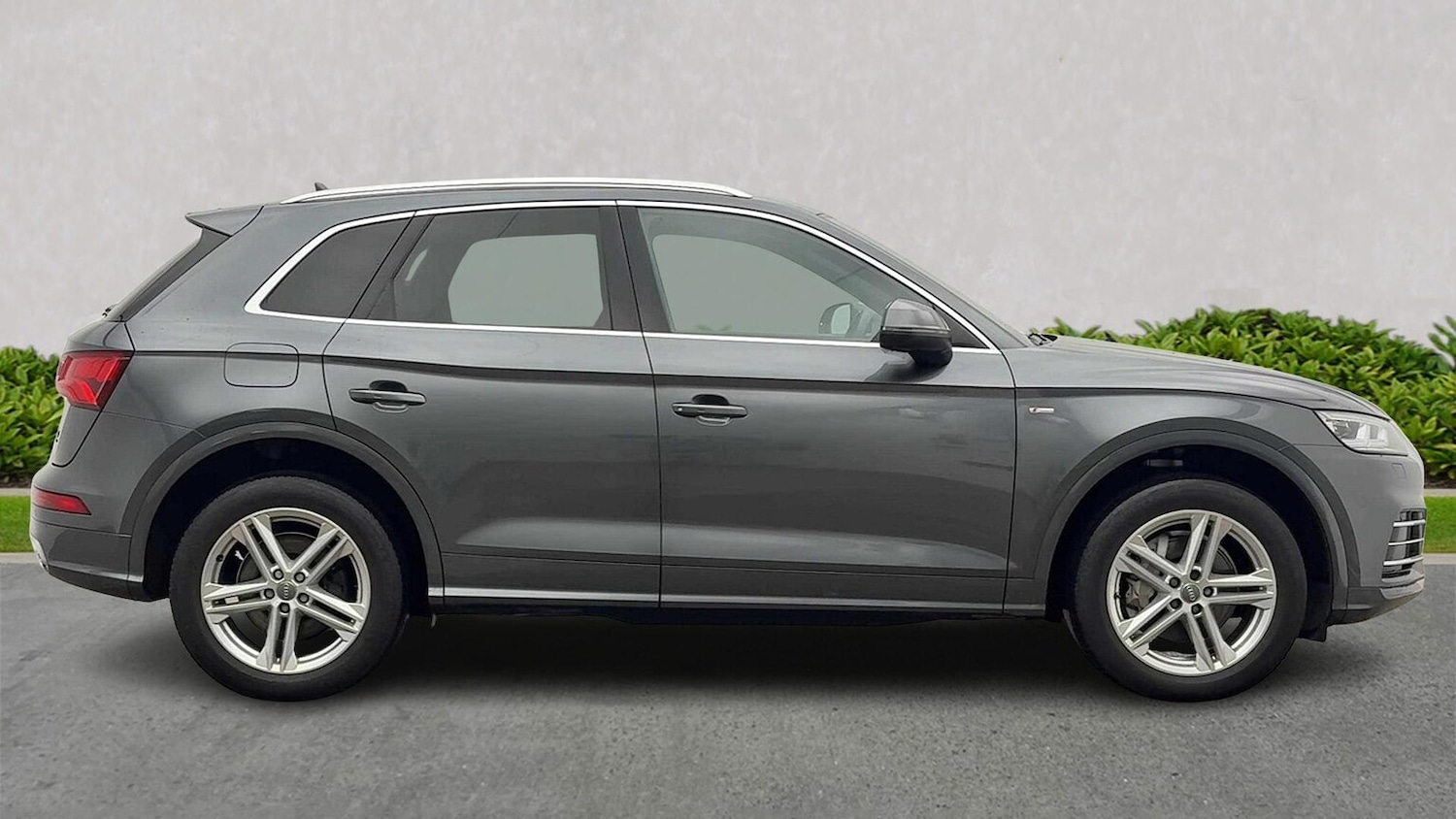 Used Audi Q5 2020 for sale - 76741061: Photo 3