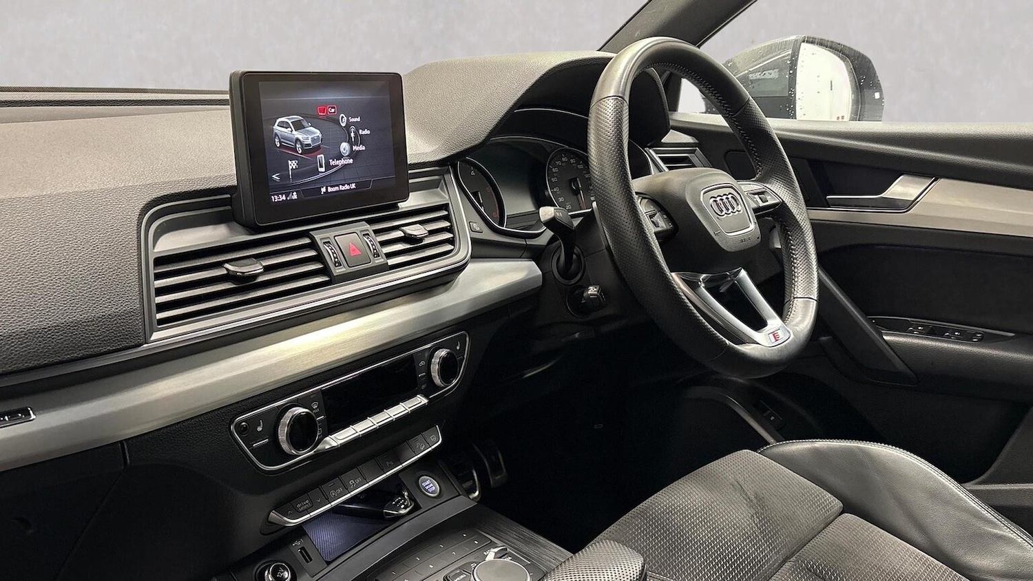 Used Audi Q5 2020 for sale - 76741061: Photo 5