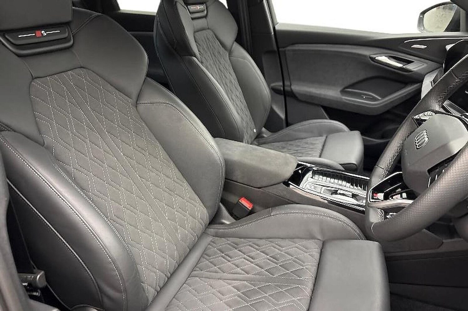 Used Audi Q6 e-tron 2025 for sale - 78194147: Photo 12