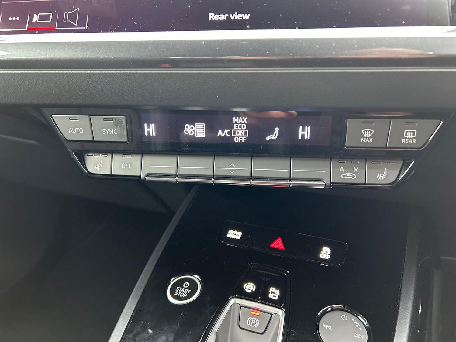 Used Audi Q4 e-tron 2025 for sale - 76748414: Photo 12