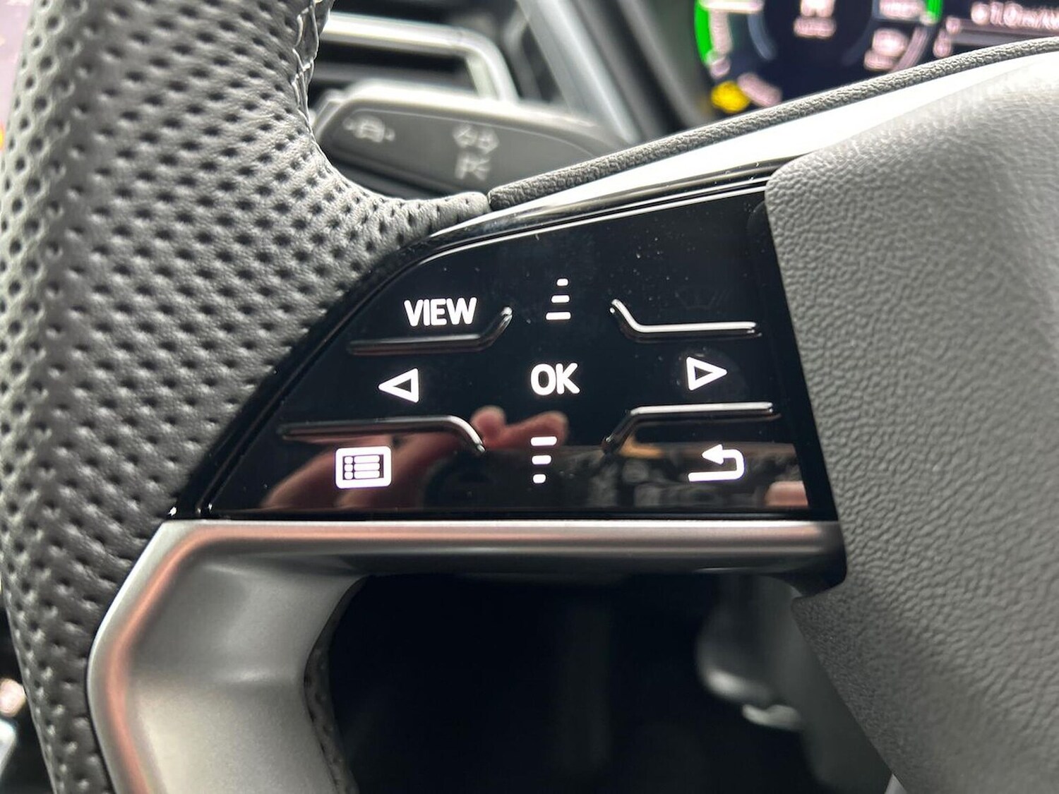 Used Audi Q4 e-tron 2025 for sale - 76748414: Photo 27