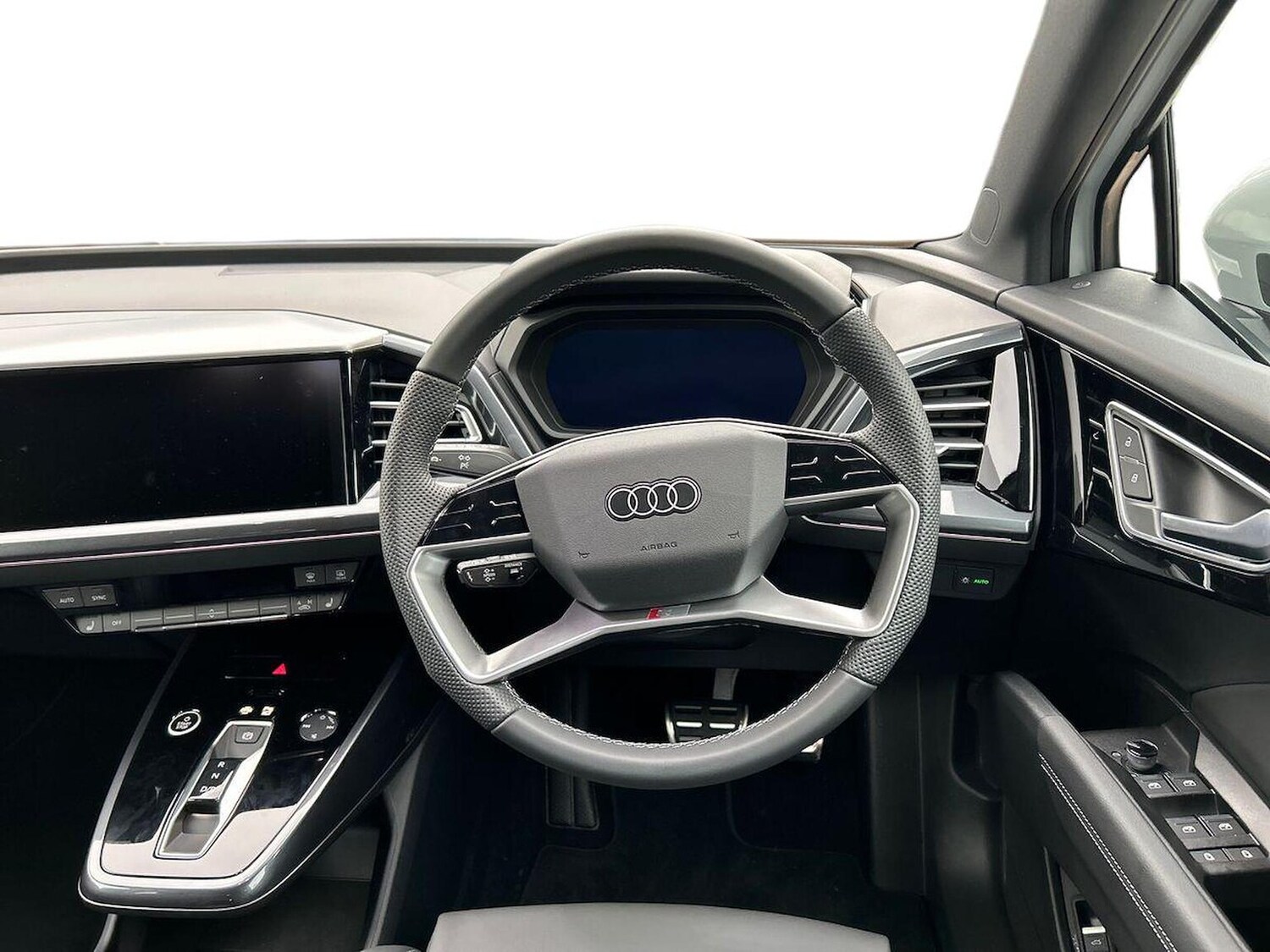 Used Audi Q4 e-tron 2025 for sale - 76748414: Photo 9