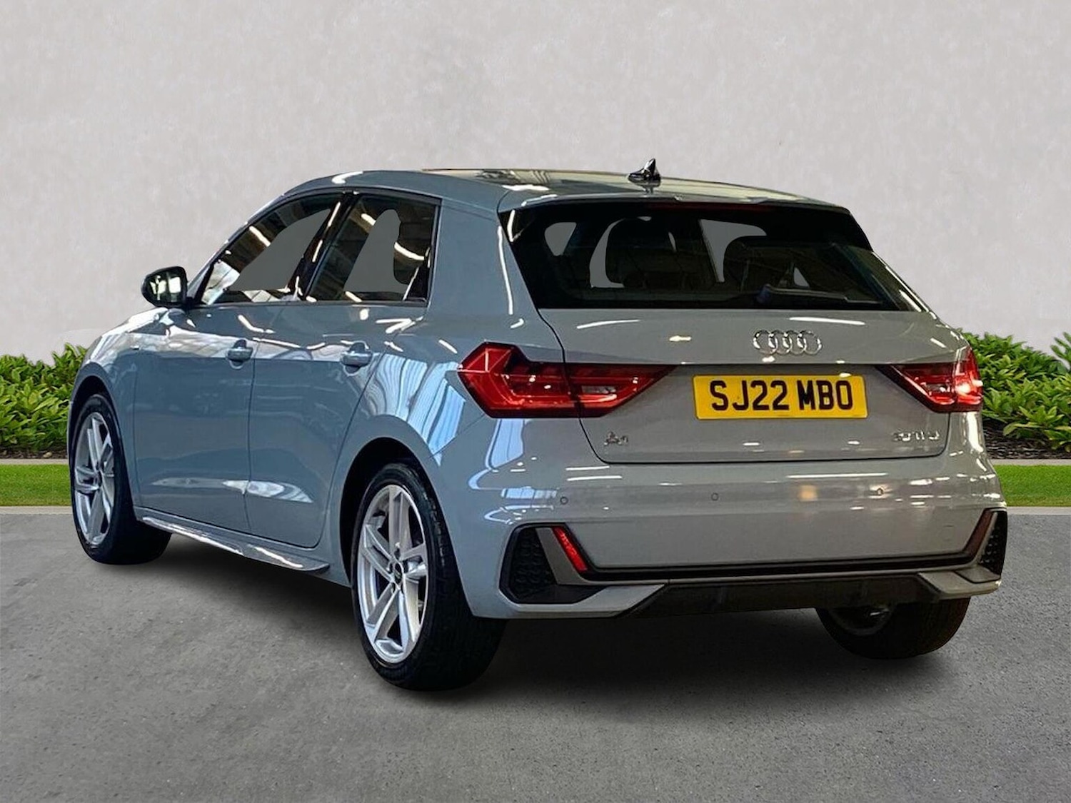 Used Audi A1 2022 for sale - 76402395: Photo 2