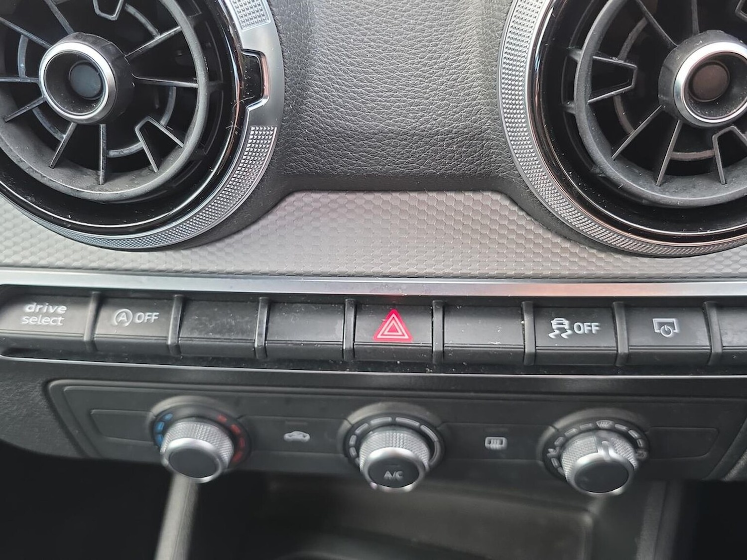 Used Audi Q2 2023 for sale - 76319600: Photo 22