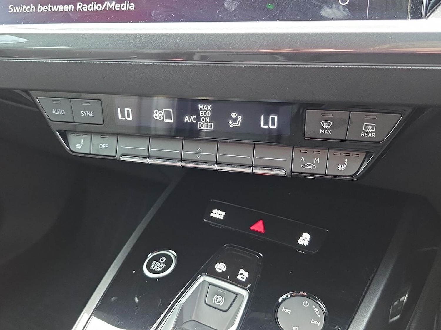 Used Audi Q4 e-tron 2022 for sale - 77962335: Photo 12