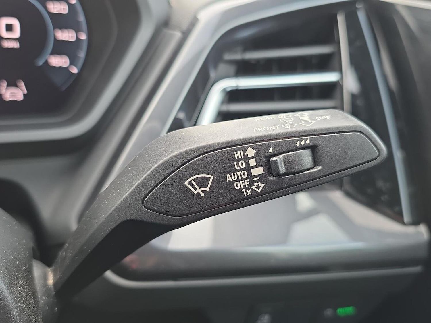 Used Audi Q4 e-tron 2022 for sale - 77962335: Photo 28