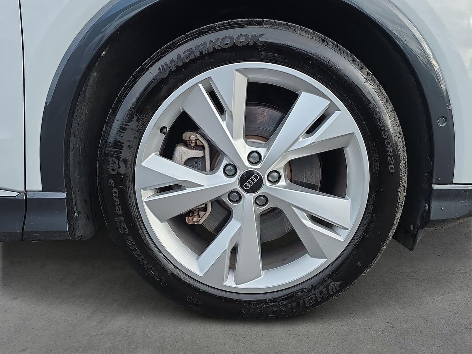 Used Audi Q4 e-tron 2022 for sale - 77962335: Photo 6