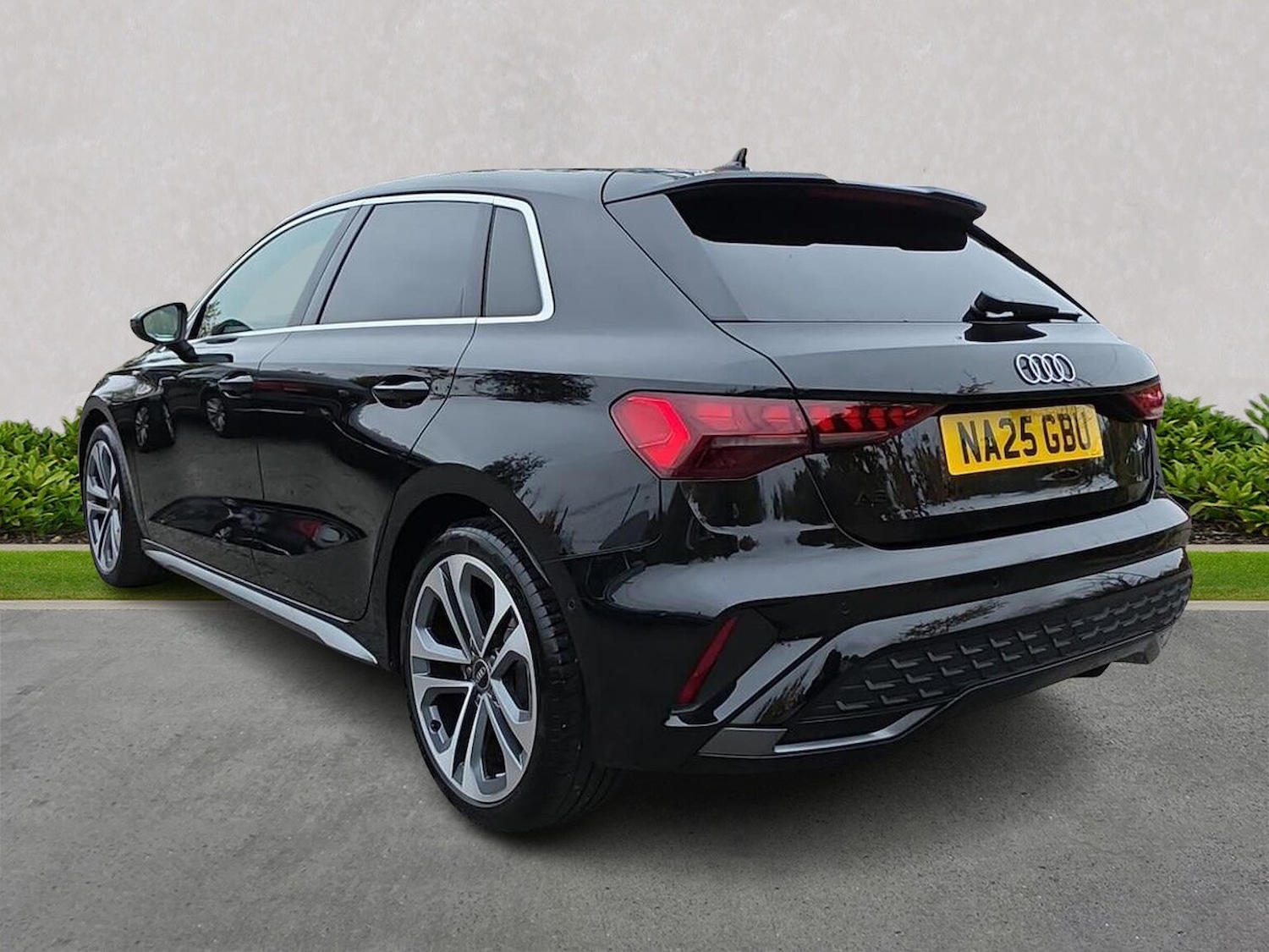 Used Audi A3 2025 for sale - 76288583: Photo 2