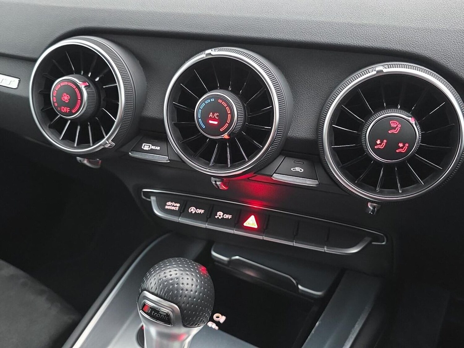 Used Audi TT 2022 for sale - 77701318: Photo 12