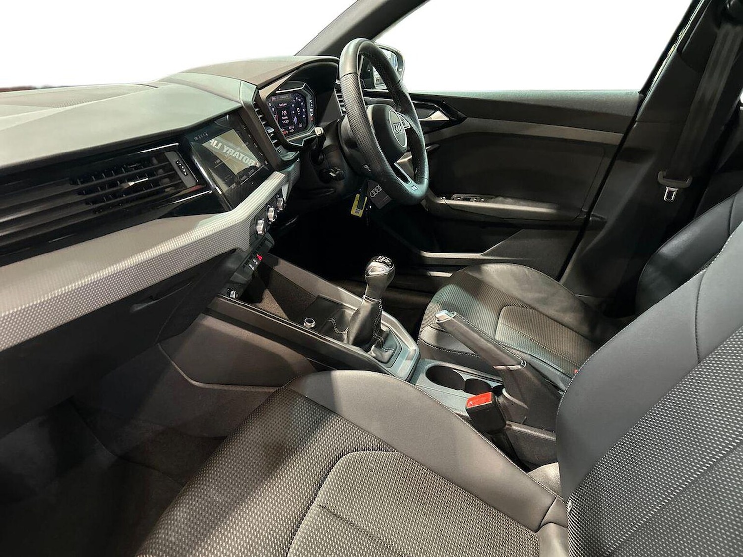 Used Audi A1 2023 for sale - 76611591: Photo 7