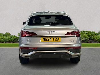 Used Audi Q5 2024 for sale - 76892104: Photo