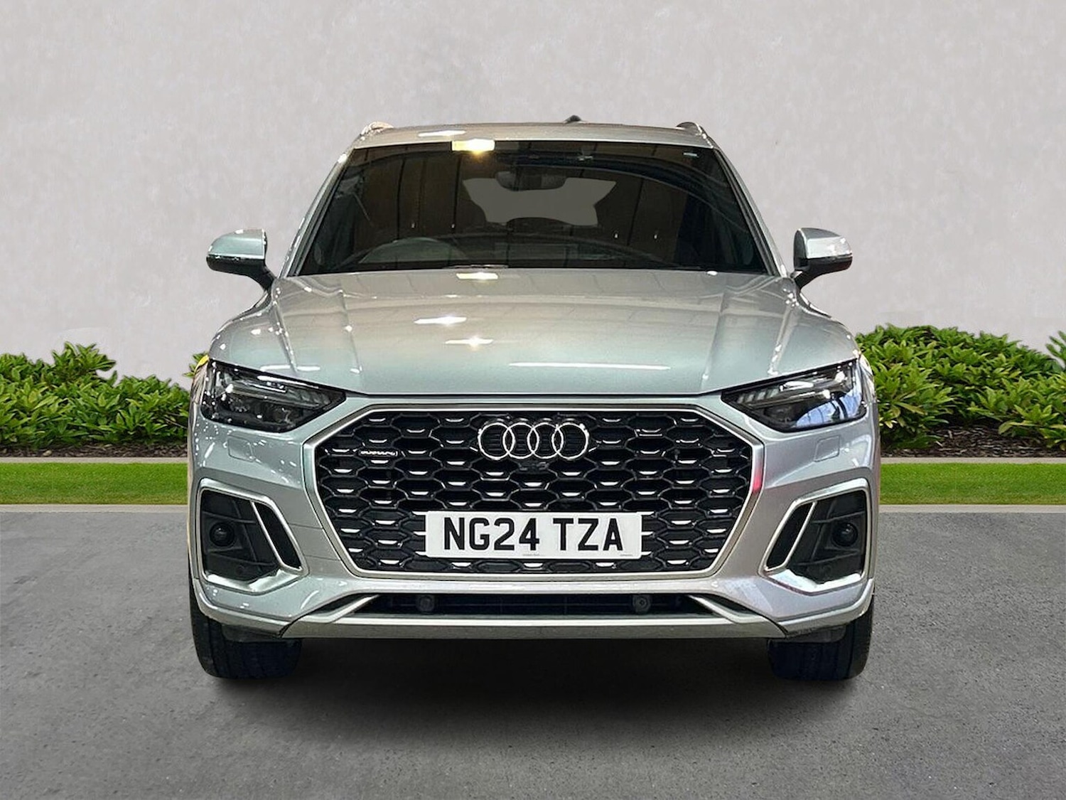 Used Audi Q5 2024 for sale - 76892104: Photo 5