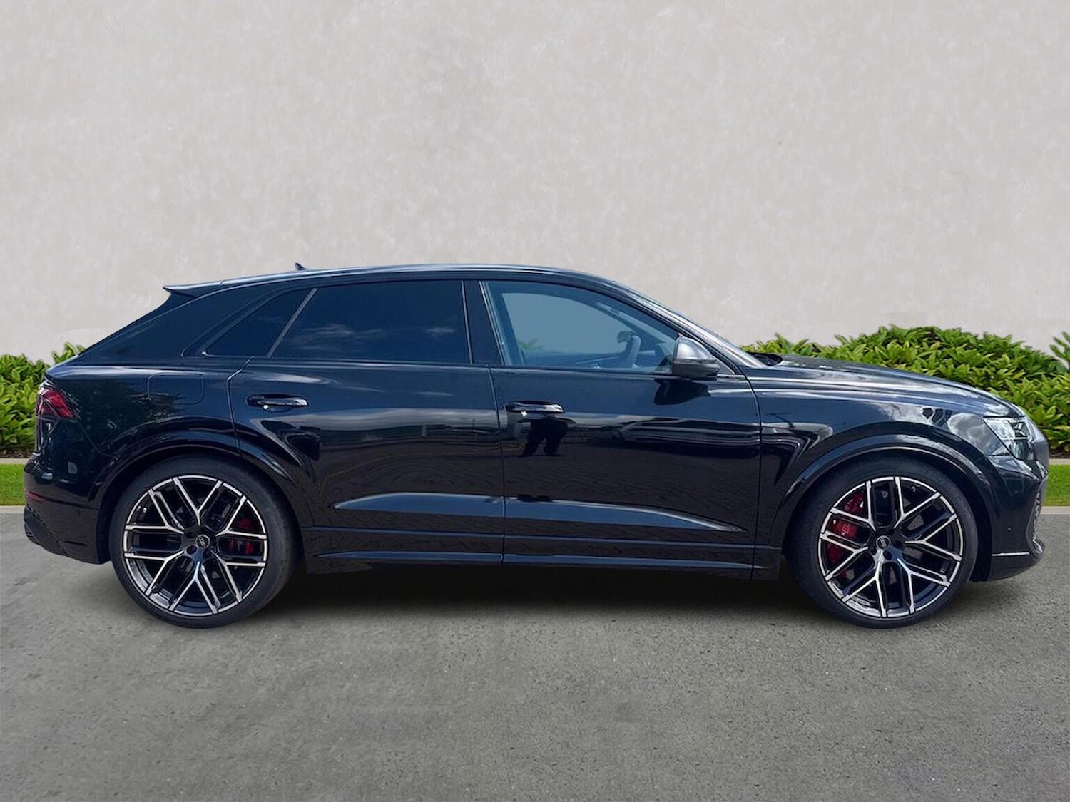 Used Audi RS Q8 2025 for sale - 76159536: Photo 3
