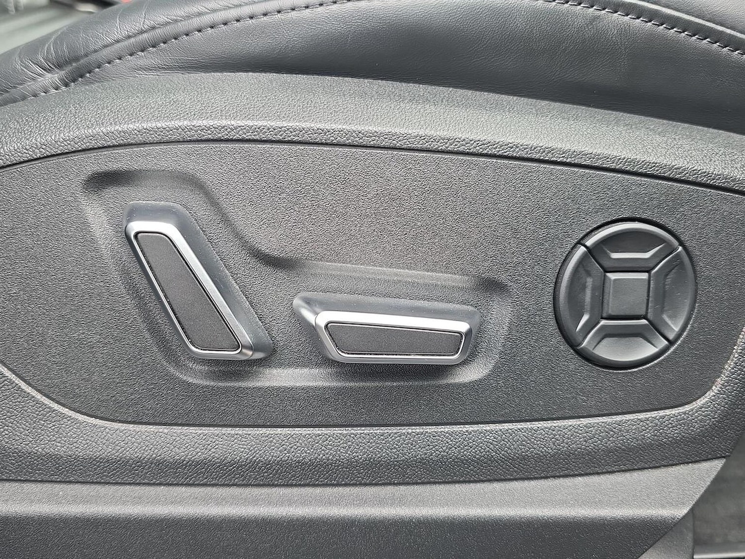 Used Audi e-tron 2022 for sale - 78193882: Photo 32