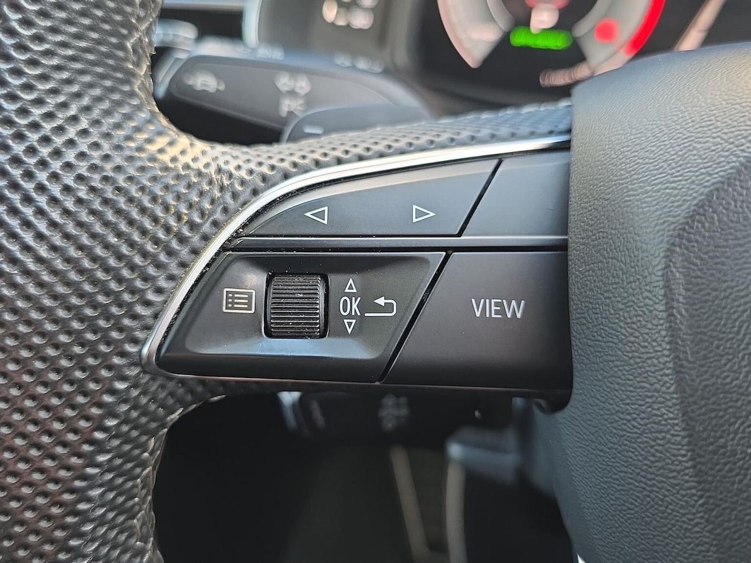 Used Audi Q8 2021 for sale - 76407433: Photo 27