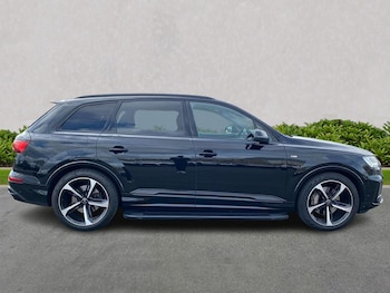 Used Audi Q7 2023 for sale - 79551779: Photo