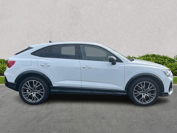 Used Audi Q3 2024 for sale - 75525467: Photo