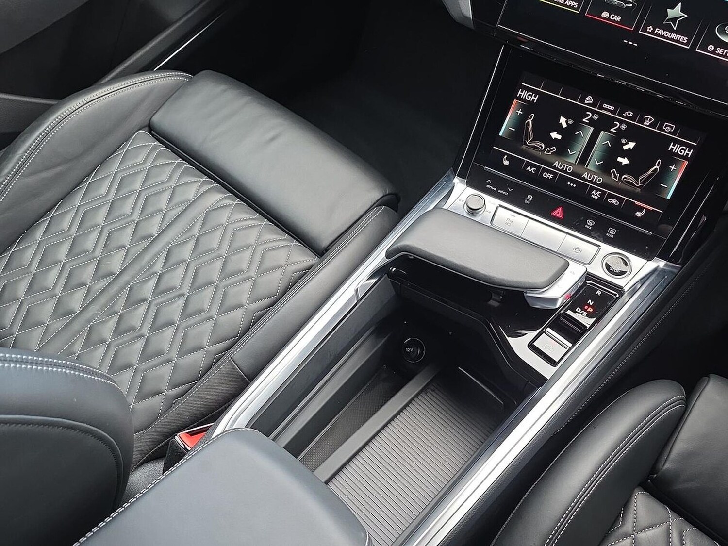 Used Audi e-tron 2022 for sale - 77639260: Photo 13