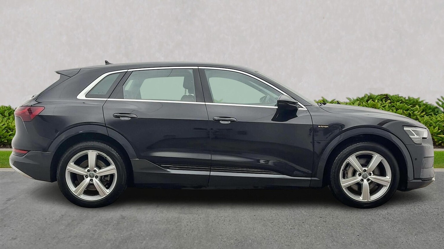 Used Audi e-tron 2019 for sale - 76794874: Photo 3