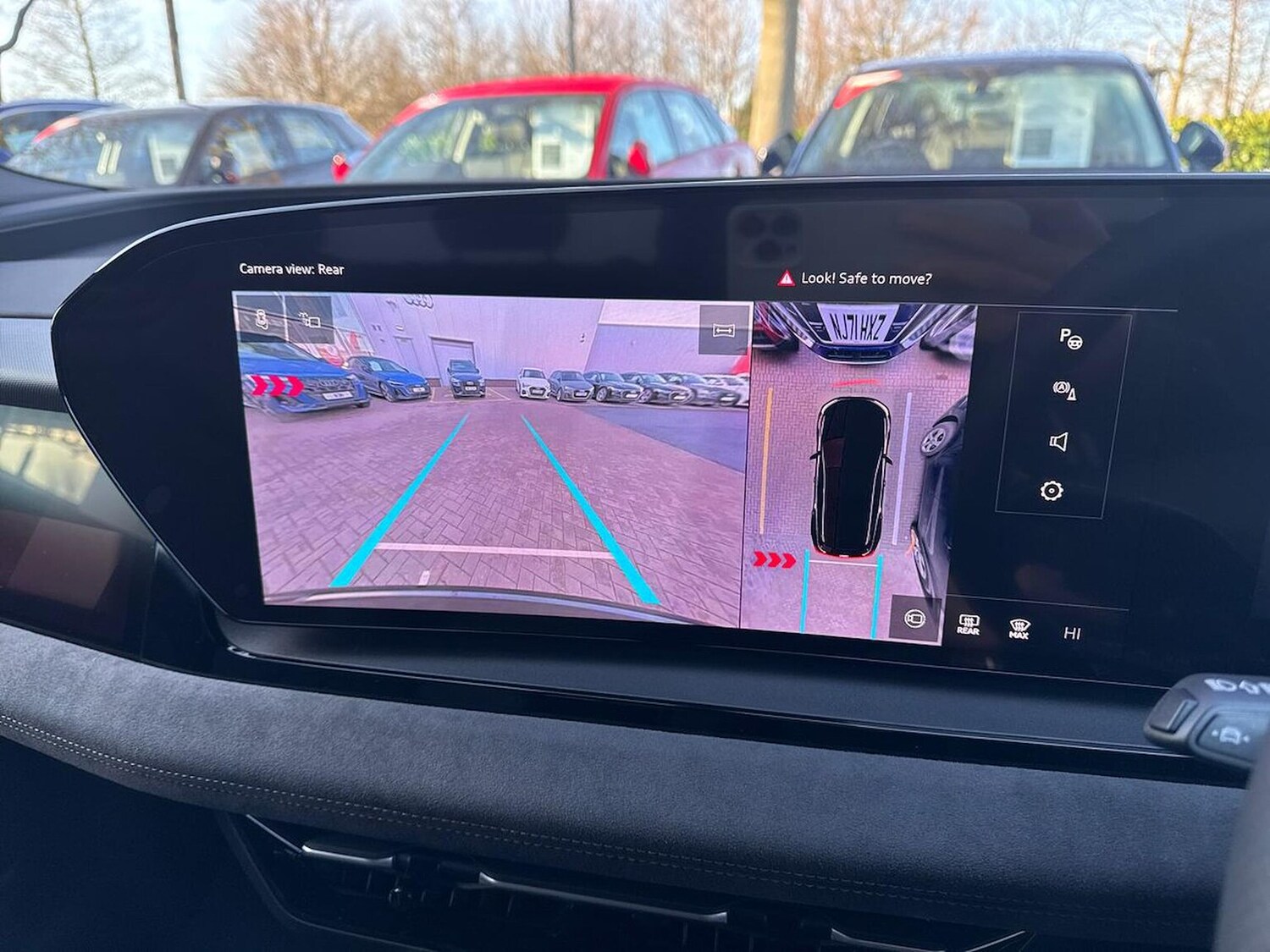 Used Audi Q6 e-tron 2025 for sale - 76422393: Photo 23